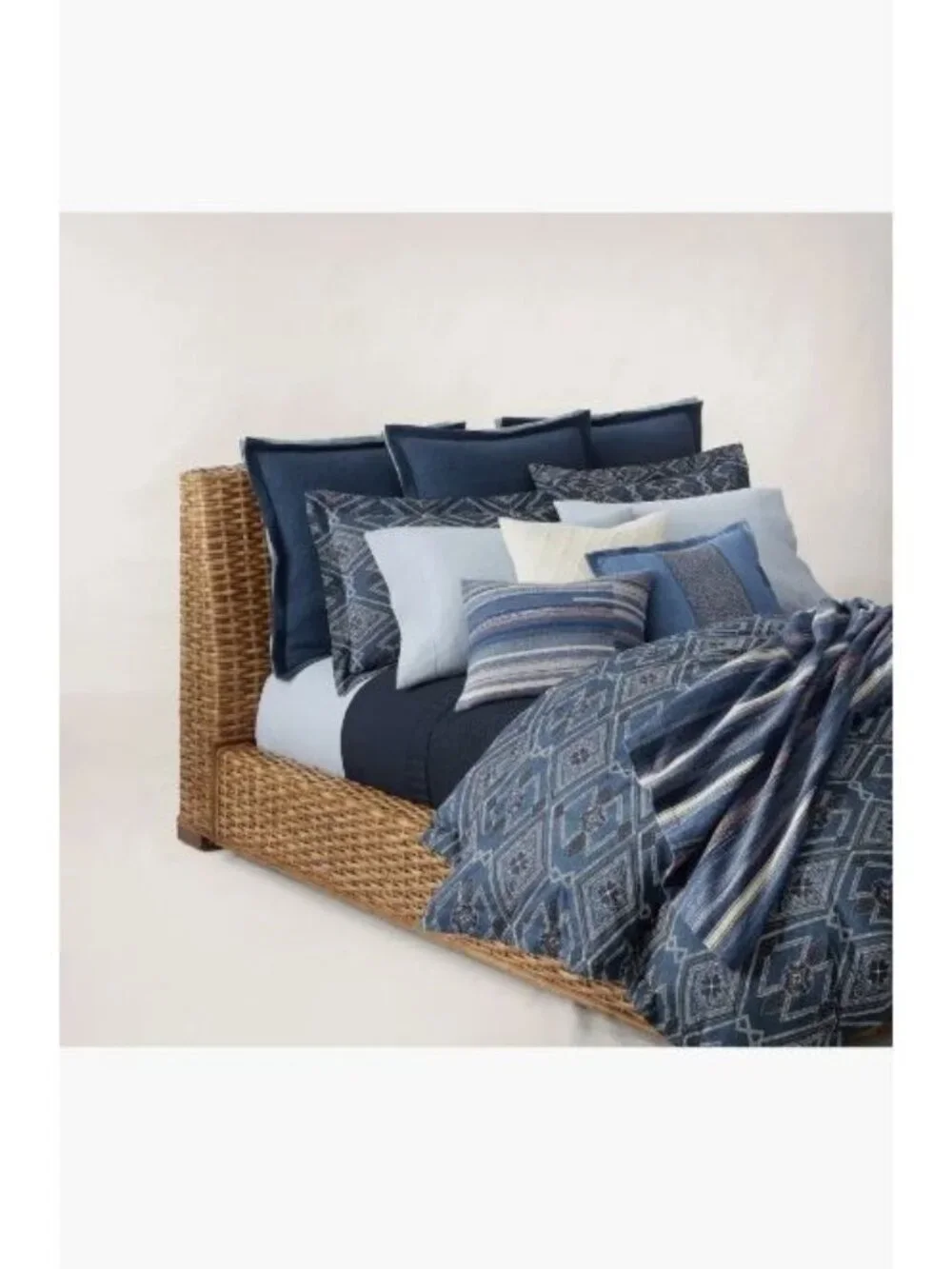 NWT Ralph Lauren Francoise Duvet Cover Blue Full/ Queen Size 92x96